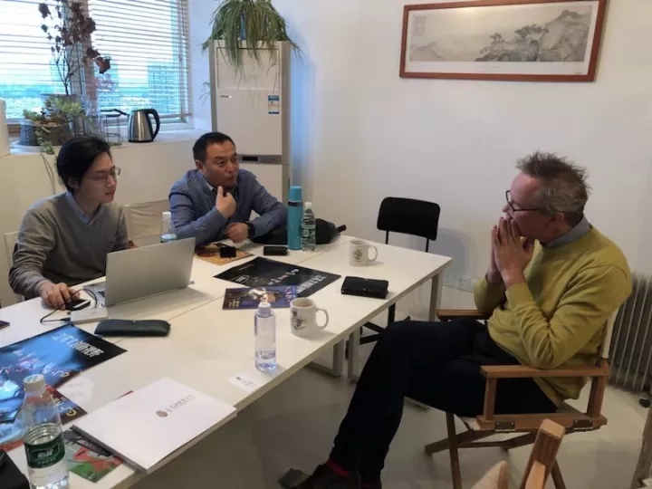 歸派國際村團(tuán)隊(duì)與賀福