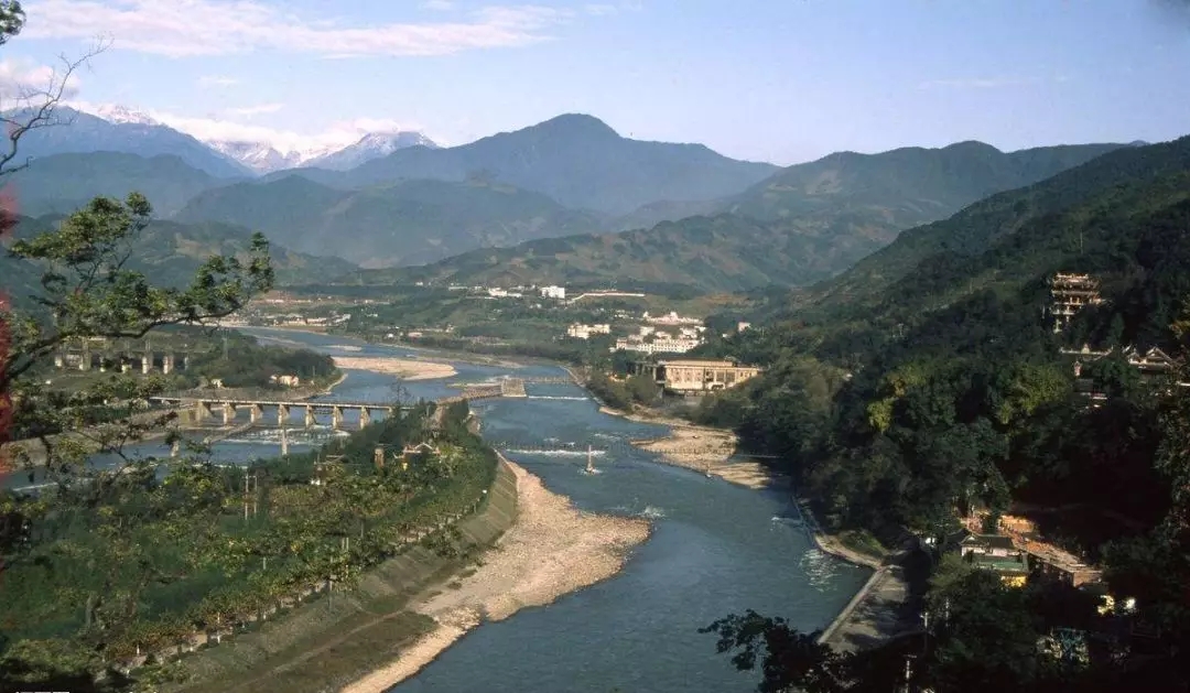 1541992193212228.jpg 640.webp (1).jpg