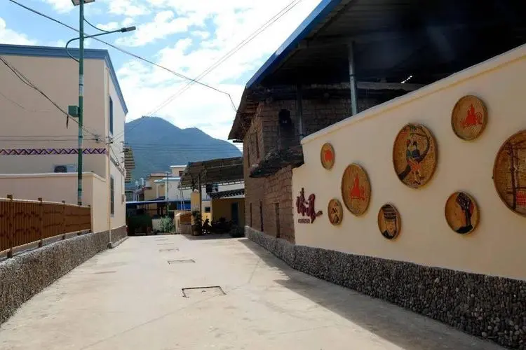 1643024750495080.jpg 鄉(xiāng)村振新7個(gè)億.1webp.jpg